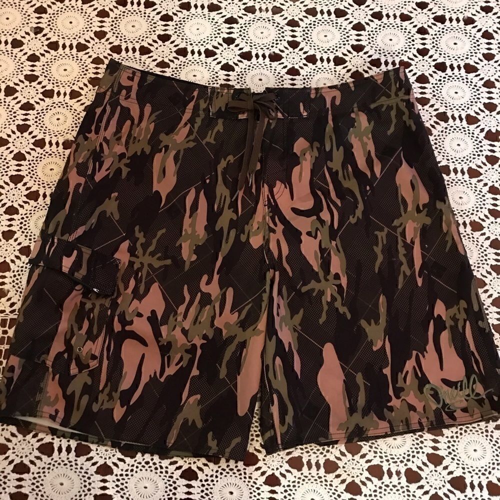 Great O’Neil Camouflage Board Shorts Size L